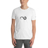 T-shirt blanc avec logo design infinity